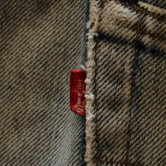 vintage levi's 517 lightwash bootcut denim jeans 34x30 - Picture 7 of 7